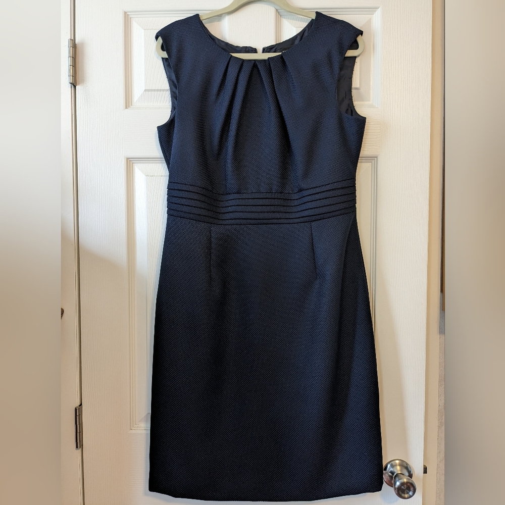Tahari navy blue dress size 10